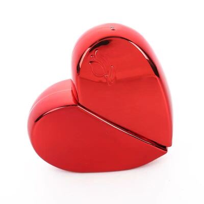 25ml  Heart-shaped Portable Stylish  Cosmetic Spray Perfume Bottle Travel Easy-use